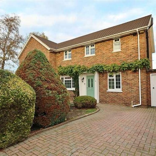 Kent Road, Woking, Surrey, GU22 - Photo 1