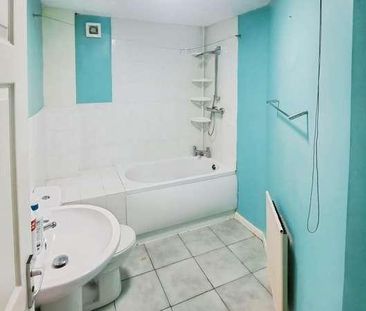 Throne Road, Rowley Regis, B65 - Photo 6