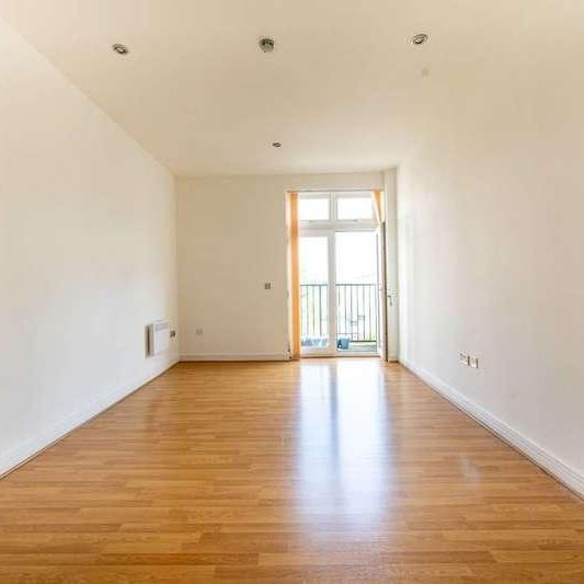 The Quadrangle House, Forest Gate, E15 - Photo 1