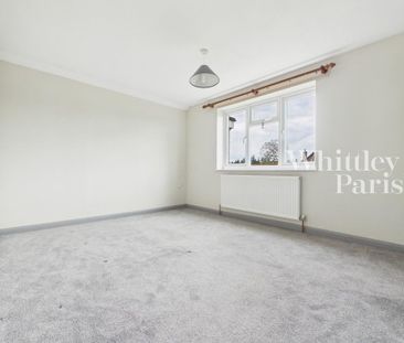 3 bedroom detached house to rent - Photo 2