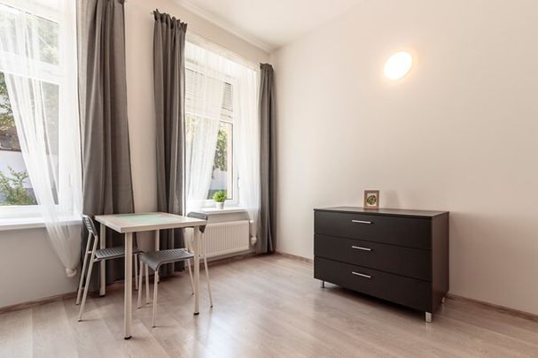 Łódź Łódź-Górna, Senatorska - Фото 1