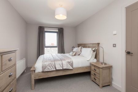 Windsor Road Residence, 2 Windsor Road, Belfast, BT9 7FQ - Photo 2