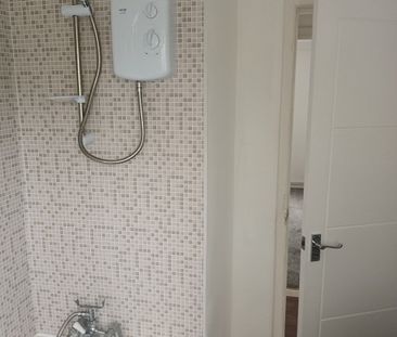 2 Bed Flat, Thornhil, SO19 - Photo 6