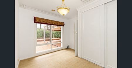 Well Maintained Family Home - Photo 3