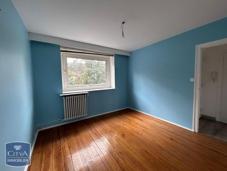 Location Appartement 3 pièces 67m² ST ETIENNE 42000 - Photo 2