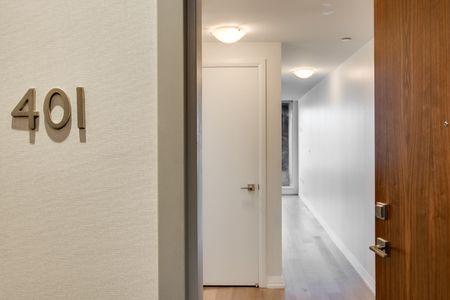 For Lease - 835 St Clair Avenue Unit# 401, Toronto, Ontario - Photo 3