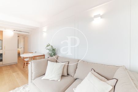Penthouse for rent in Malasaña - Universidad (Madrid) - Photo 4