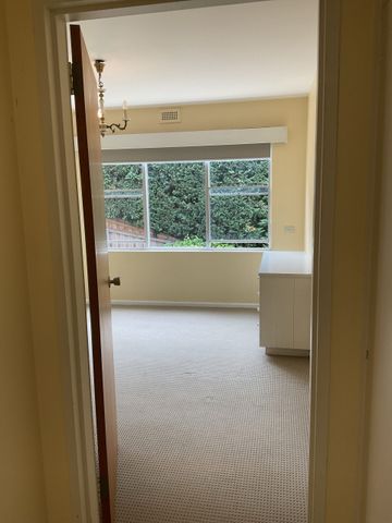 4/25 Nile Avenue, 7005, Sandy Bay - Photo 3