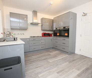 Room in a Shared House, St. Martins Road, CV3 - Photo 1