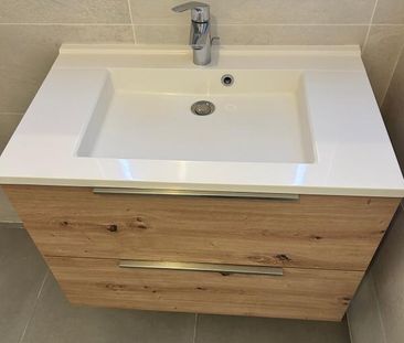 Location Appartement 2 pièces 54m² STE FOY LES LYON 69110 - Photo 4