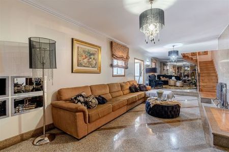 Andar de Moradia T4 - Photo 2