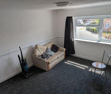 2 Bed Flat, Leicester Forest East, LE3 - Photo 1