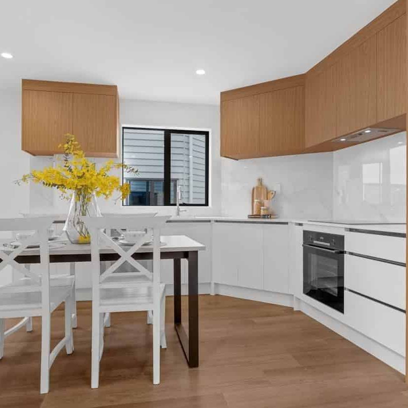 2-Bedroom in New Lynn - Photo 1