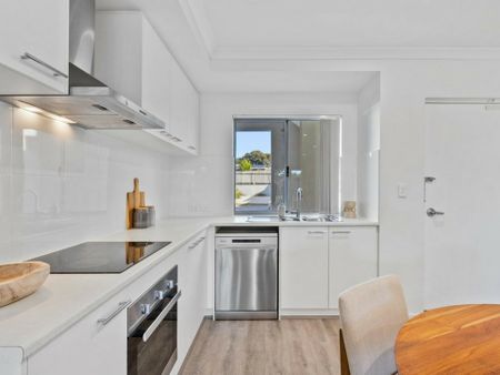 Ground floor apartment - ideal location - Photo 4