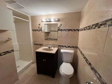 For Lease - 337 Hollyberry Trail, Toronto, Ontario - Photo 4