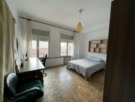 Calle de Raimundo Fernández Villaverde, Madrid, Community of Madrid 28003 - Foto 3