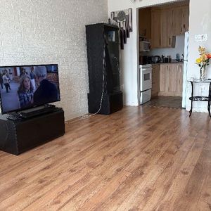 Cession de bail - 3 1/2 - 1 063$ Semi-meublé - Photo 2