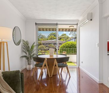 Spacious apartment offering lifestyle and convenience - Photo 5