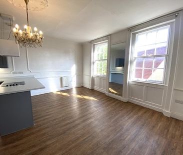 North Gate, Newark, NG24 - Photo 3