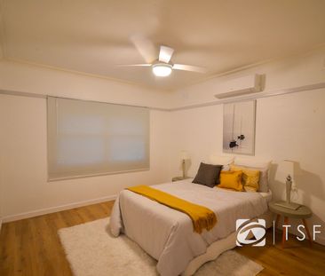 Modern Three Bedroom Home! - Photo 1