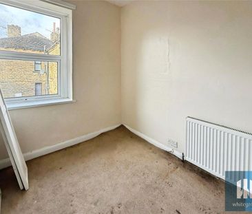 Lidget Street, Lindley, Huddersfield, HD3 - Photo 3