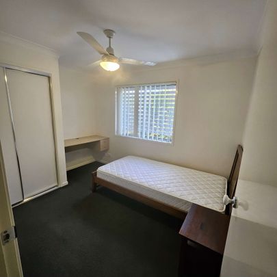 Albany Creek - Photo 1