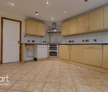 4 bedroom end of terrace house to rent - Photo 6