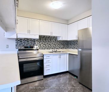 For Lease - 696 St Clair Avenue Unit# 304, Toronto, Ontario - Photo 6