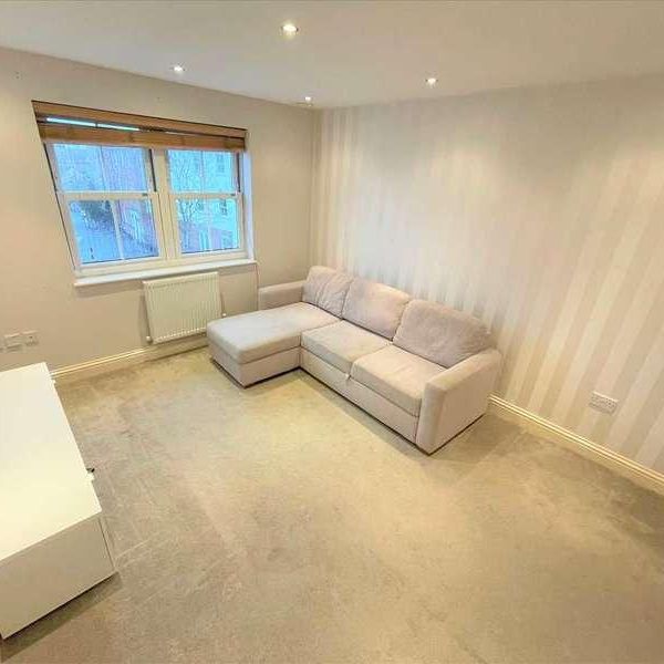 Silkweaver Heights, William Hunter Way, Brentwood, CM14 - Photo 1