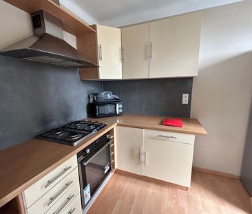 Location Appartement 2 pièces 58m² - Photo 4