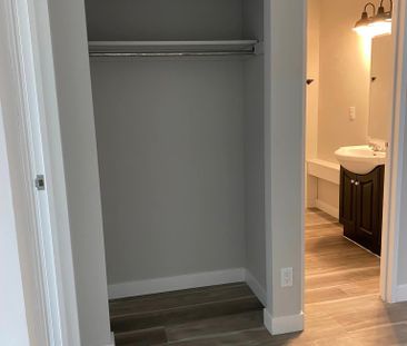 364 & 424 Princeton Drive, Manitoba, R8N 0A2, Thompson - Photo 2