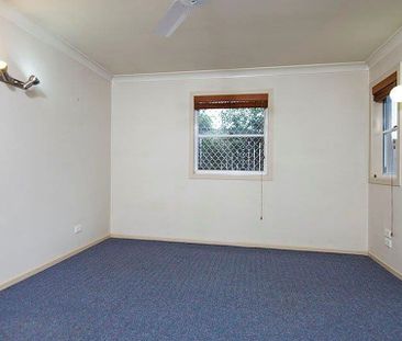 Unit 3/49 Nicholson Street, - Photo 3