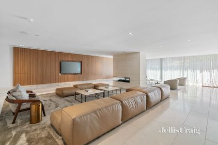 323/280 Albert Street, East Melbourne - Photo 4