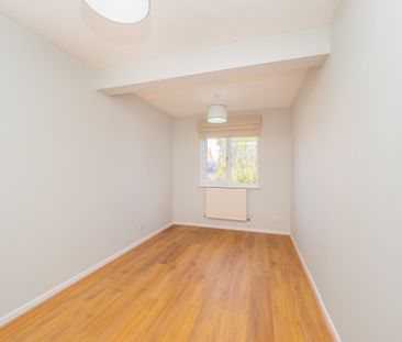 3 bed Detached in Ellan Hay Road Bradley stoke, Bristol, BS32 0HF - Photo 6