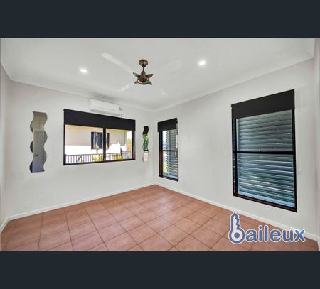 11 Coral Drive, Blacks Beach, Qld 4740 - Photo 5