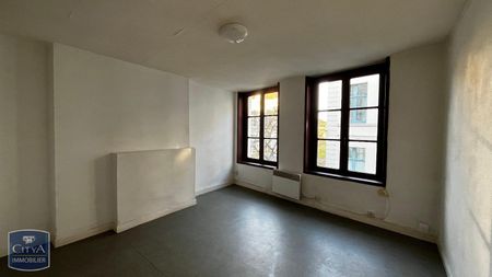 Location Appartement 1 pièce 26m² LILLE 59000 - Photo 2