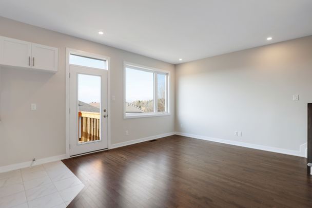 For Lease - 371 FALSETTO Street, Orleans - Convent Glen and Area, Ontario - Photo 1