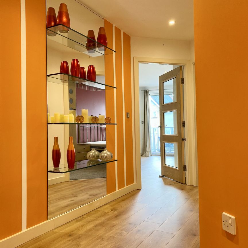 31 The Quays, SALFORD - Photo 1