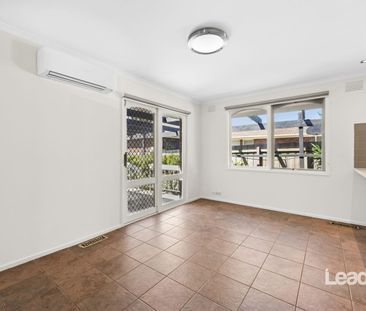 Spacious Family Home in Central Sunbury - Photo 6