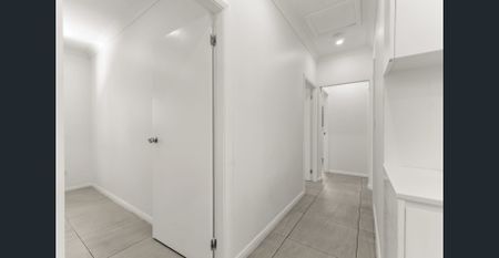 As New Modern 4 x Bedroom Brick Veneer home in sort after Quiet Cul De Sac location.. FOR LEASE! - Photo 2