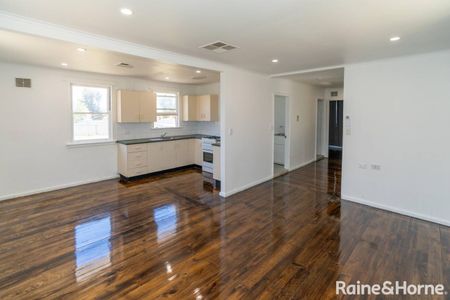 RENOVATED ASHMONT LIVING - Photo 5