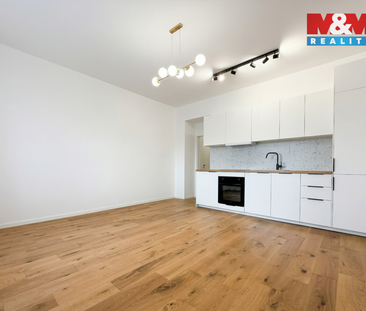 Pronájem bytu 1+kk a garsoniéry 30 m² - Photo 1