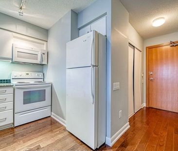 For Lease - 33 Sheppard Avenue Unit# 2112, Toronto, Ontario - Photo 5