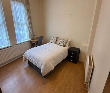 Room 1, 2 Belgravia Avenue, Belfast, BT9 7BJ - Photo 4
