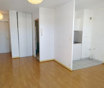 Location Appartement 1 pièce 26m² - Photo 2
