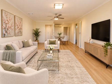 Large Space&comma; Clean Two Bed Bayside Home - Photo 2