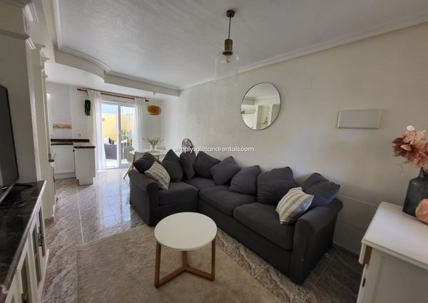 Town House in Villamartin, Villamartin, for rent