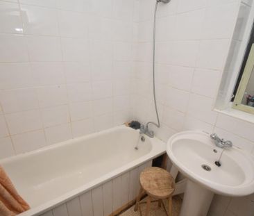 4 bedroom house to rent - Photo 5