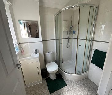 Cedar Court, Martock - Photo 5