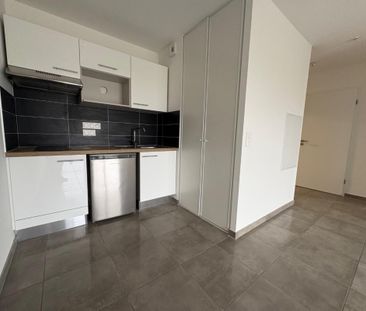 Location Appartement 2 pièces 45m² MARCELLAZ 74250 - Photo 6